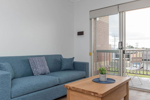 Jurien Bay Motel Apartments - New South Wales Tourism  17