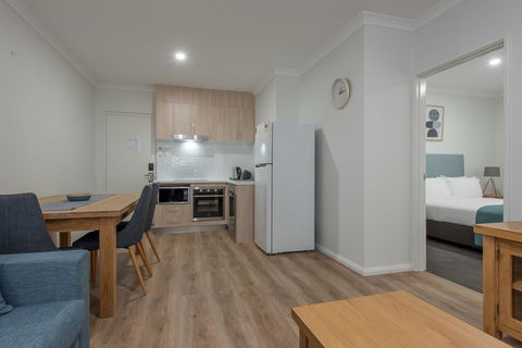 Jurien Bay Motel Apartments - New South Wales Tourism  15