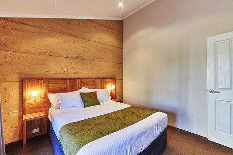 Eight Willows Retreat - New South Wales Tourism  10