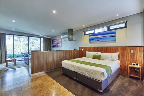 Eight Willows Retreat - New South Wales Tourism  9