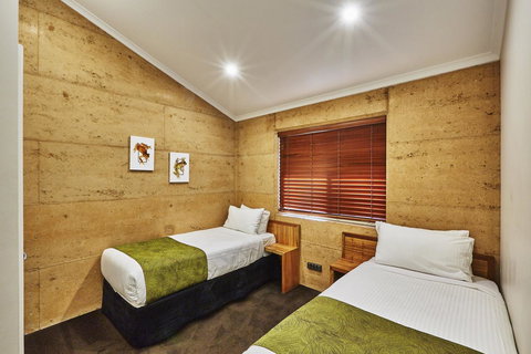 Eight Willows Retreat - New South Wales Tourism  15