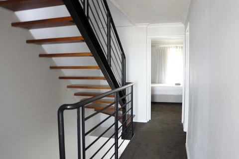 Oceanside 23 - New South Wales Tourism  17