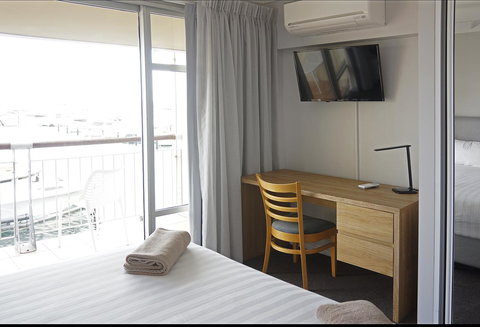 Oceanside 23 - New South Wales Tourism  10