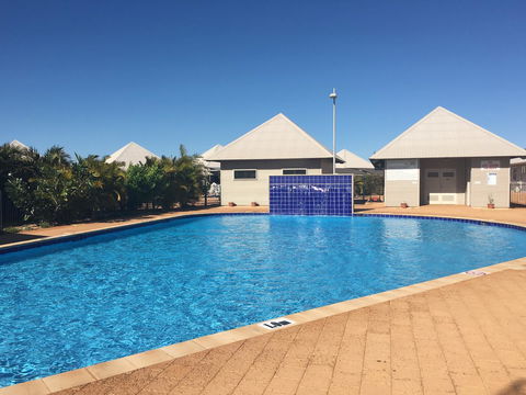 Escape 2 Exmouth - New South Wales Tourism  0