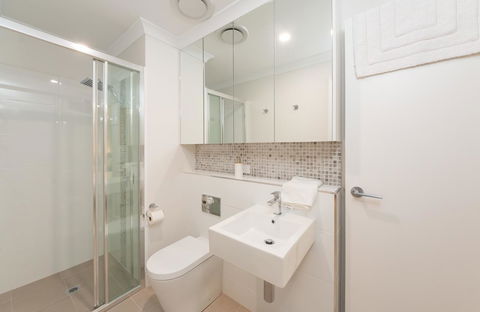 Yaran Suites - New South Wales Tourism  15