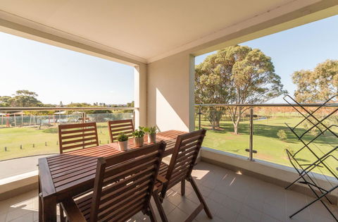Yaran Suites - New South Wales Tourism  37