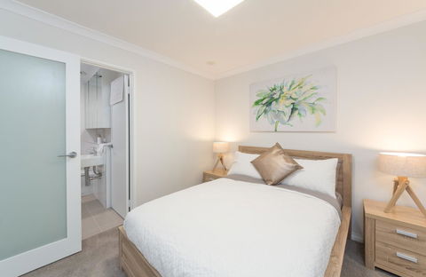 Yaran Suites - New South Wales Tourism  17