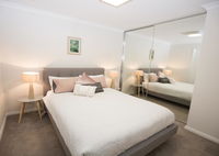 Book Rockingham Accommodation Vacations New South Wales Tourism New South Wales Tourism 