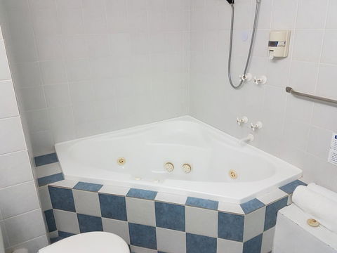 Mandurah Family Resort - New South Wales Tourism  2