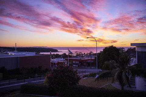 Harbour View Apartments - New South Wales Tourism  20