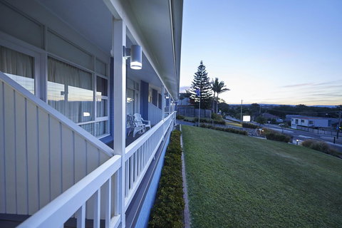 Harbour View Apartments - New South Wales Tourism  19
