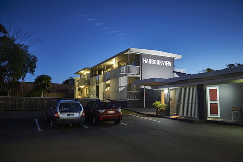 Harbour View Apartments - New South Wales Tourism  29
