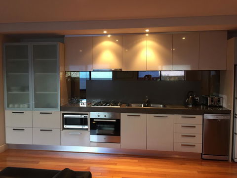 Parklane Apartments - New South Wales Tourism  6