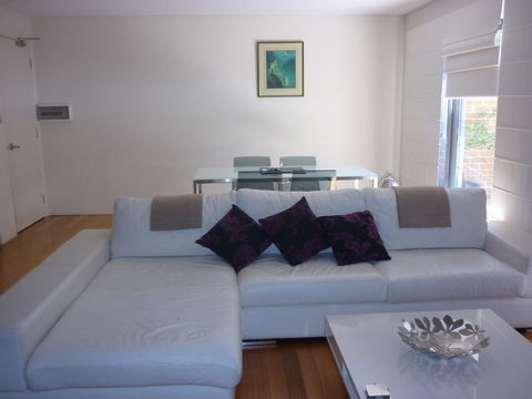 Parklane Apartments - New South Wales Tourism  31