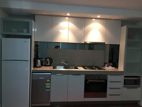 Parklane Apartments - New South Wales Tourism  22