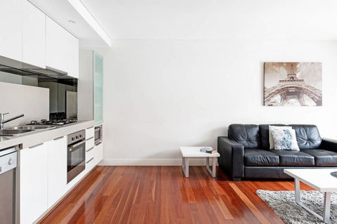 Parklane Apartments - New South Wales Tourism  12