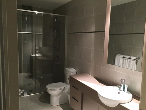 Parklane Apartments - New South Wales Tourism  18