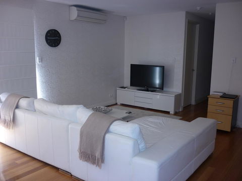 Parklane Apartments - New South Wales Tourism  29