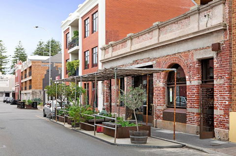 Parklane Apartments - New South Wales Tourism  40