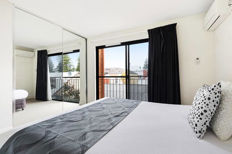 Parklane Apartments - New South Wales Tourism  37