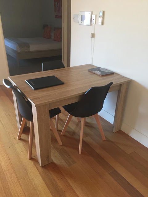 Parklane Apartments - New South Wales Tourism  23