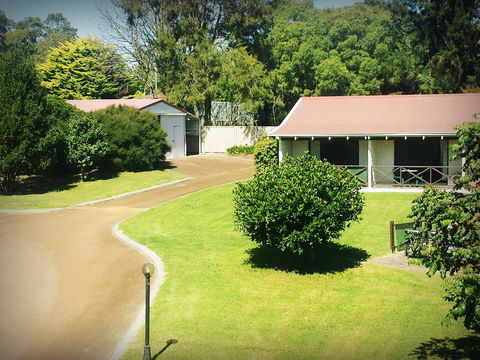 Karri Forest Motel - New South Wales Tourism  30