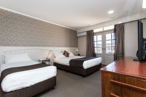 Country Comfort Amity Motel - New South Wales Tourism  38