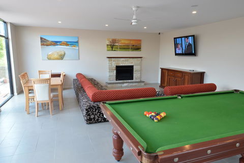 Country Comfort Amity Motel - New South Wales Tourism  9