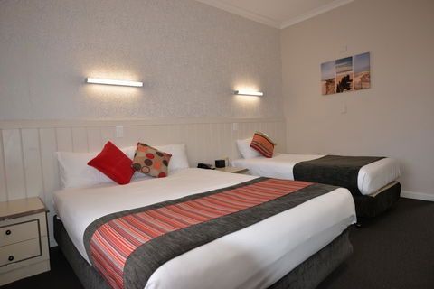 Country Comfort Amity Motel - New South Wales Tourism  25