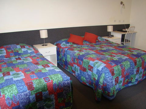 Dunsborough Central Motel - New South Wales Tourism  28