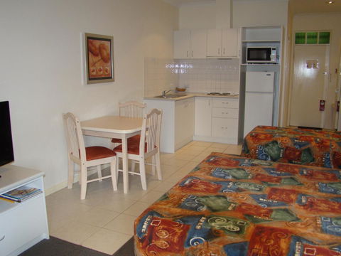 Dunsborough Central Motel - New South Wales Tourism  10