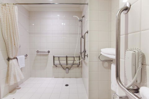 Duxton Hotel Perth - New South Wales Tourism  4