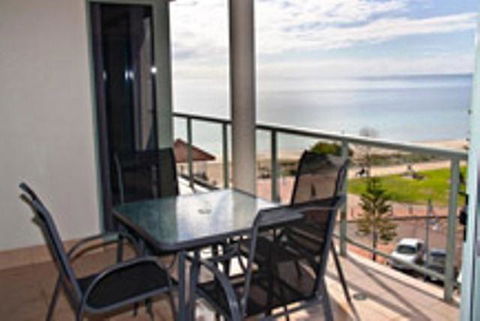 Boardwalk By The Beach - New South Wales Tourism  5