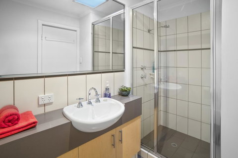 Villa On Fearn - New South Wales Tourism  9