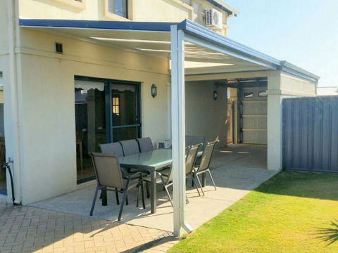 Palm Beach Manor - New South Wales Tourism  12