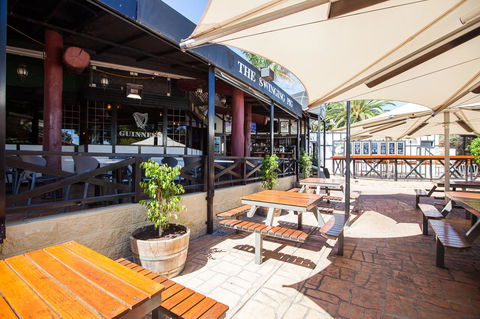 Leisure Inn Hotel Rockingham - New South Wales Tourism  19