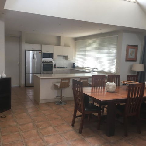 Grapevines Boutique Accommodation - New South Wales Tourism  3