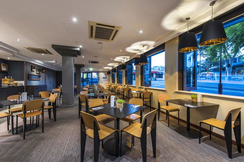 Mantra On Hay Perth - New South Wales Tourism  6