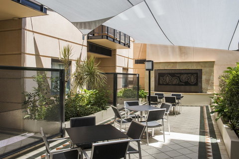 Mantra On Hay Perth - New South Wales Tourism  18