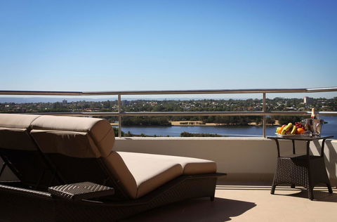Residence On Langley Park - New South Wales Tourism  19