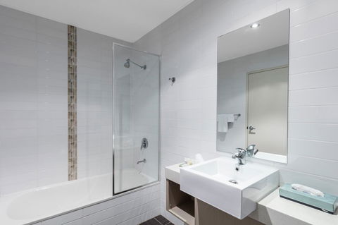 Hunter Gateway Motel - New South Wales Tourism  18
