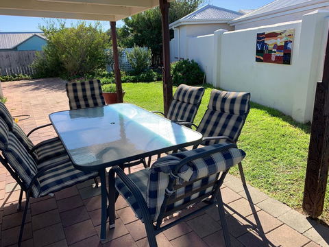 Beachside Prevelly Villas - New South Wales Tourism  8