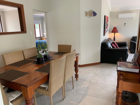 Beachside Prevelly Villas - New South Wales Tourism  11