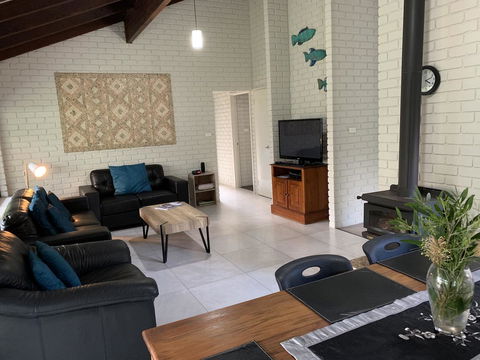 Beachside Prevelly Villas - New South Wales Tourism  4