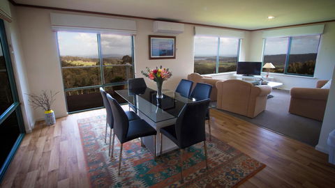 Karri Mia Chalets And Studios - New South Wales Tourism  27