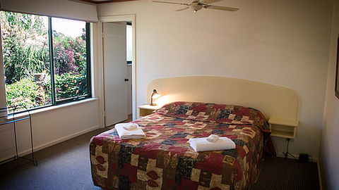 Karri Mia Chalets And Studios - New South Wales Tourism  30
