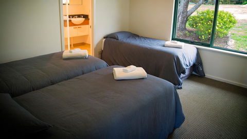 Karri Mia Chalets And Studios - New South Wales Tourism  17