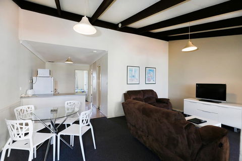 West Beach Lagoon 123 - Location & Views!!! - New South Wales Tourism  8