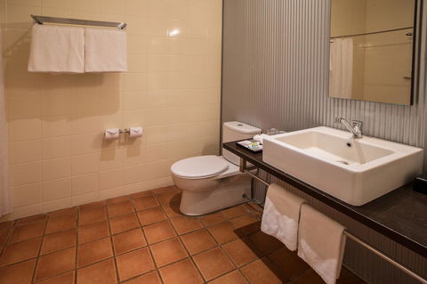 The Continental Hotel - New South Wales Tourism  39