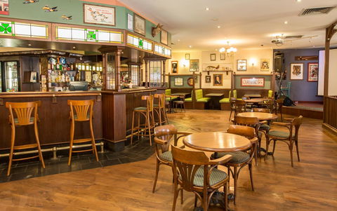 The Continental Hotel - New South Wales Tourism  3
